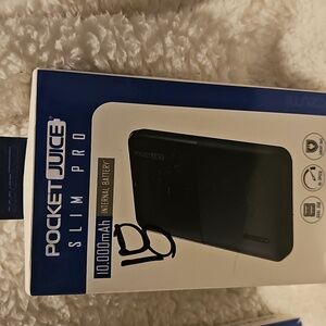Slim Pro Black Charger